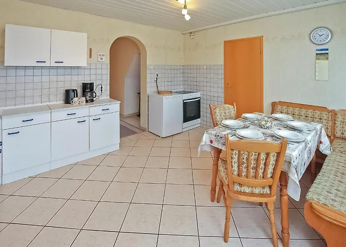 Ferienhaus Luessvitz بيت للعطل *